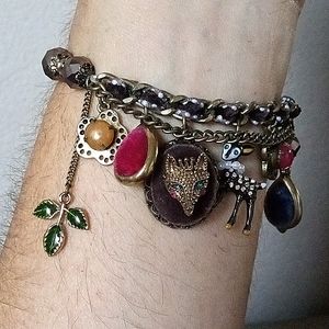 BETSEY JOHNSON Woodland Creatures Collection Stretch Charm Bracelet.